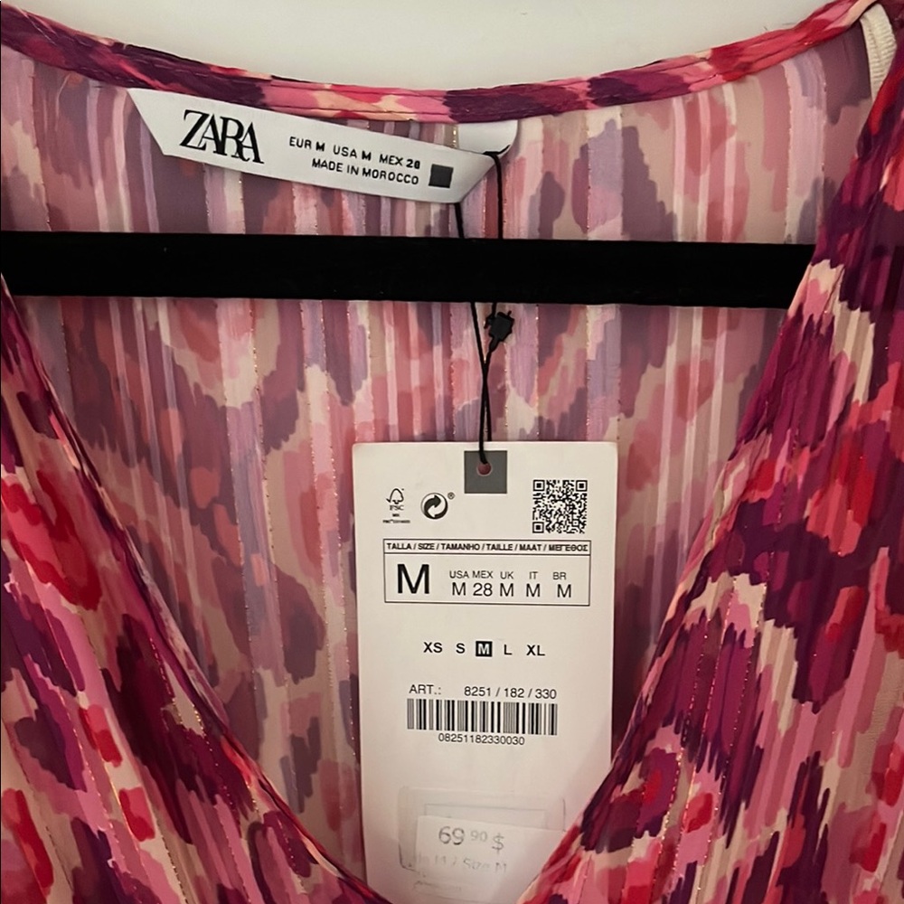 Women's Pink Patterned Top - Picture 2 of 5